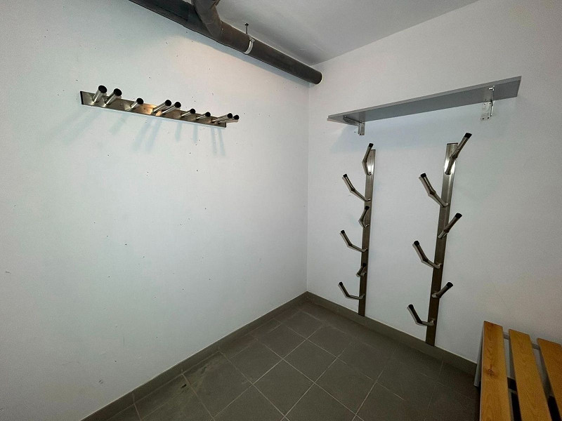 Apartment with Spacious Terrace in a Natural Setting in Ransol, Canillo. Photo:  3