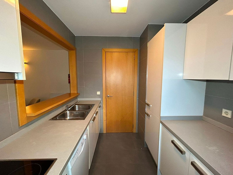 Apartment with Spacious Terrace in a Natural Setting in Ransol, Canillo. Photo:  29