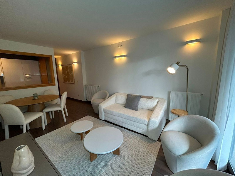 Apartment with Spacious Terrace in a Natural Setting in Ransol, Canillo. Photo:  40