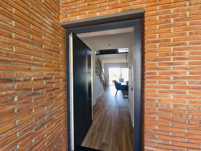 Fully Renovated Single-Level Detached Villa, Energy Self-Sufficient and with Sea Views in Valparaíso, Cunit. Photo:  8