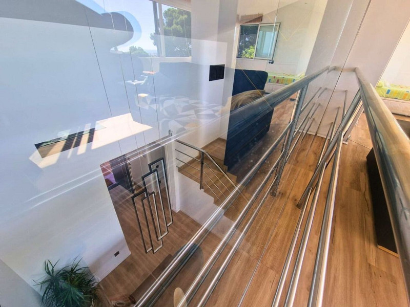 Fully Renovated Single-Level Detached Villa, Energy Self-Sufficient and with Sea Views in Valparaíso, Cunit. Photo:  10