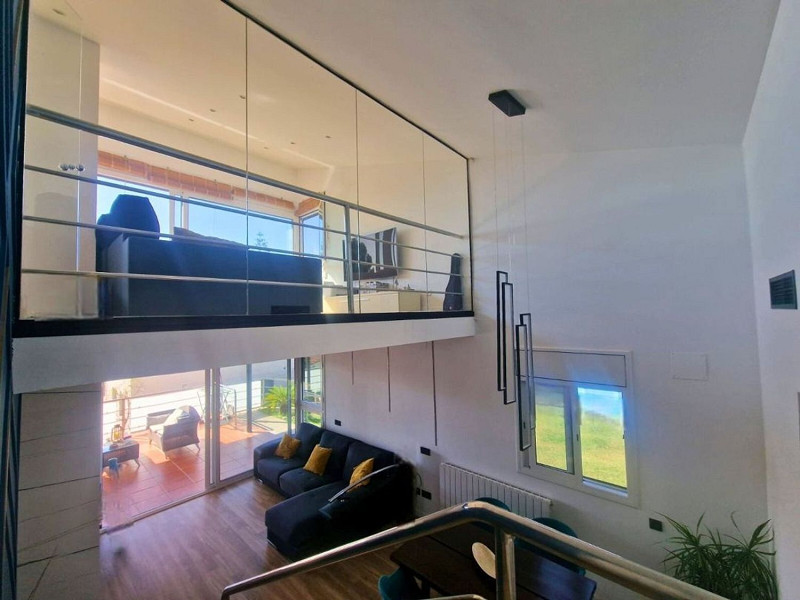 Fully Renovated Single-Level Detached Villa, Energy Self-Sufficient and with Sea Views in Valparaíso, Cunit. Photo:  11