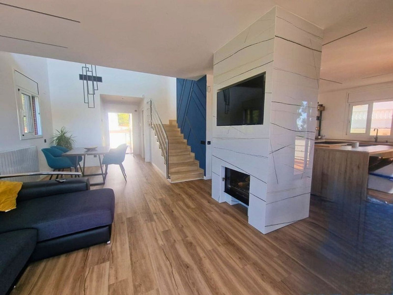 Fully Renovated Single-Level Detached Villa, Energy Self-Sufficient and with Sea Views in Valparaíso, Cunit. Photo:  20