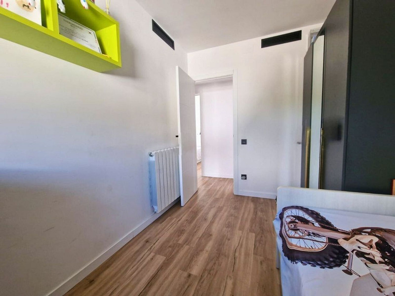 Fully Renovated Single-Level Detached Villa, Energy Self-Sufficient and with Sea Views in Valparaíso, Cunit. Photo:  36