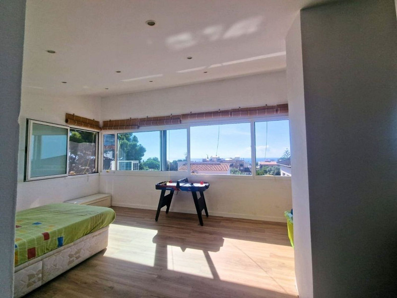 Fully Renovated Single-Level Detached Villa, Energy Self-Sufficient and with Sea Views in Valparaíso, Cunit. Photo:  45