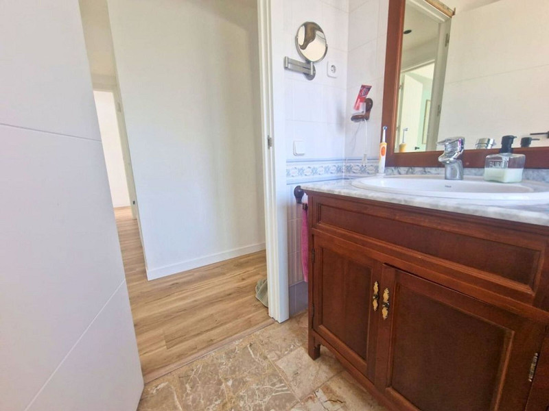 Fully Renovated Single-Level Detached Villa, Energy Self-Sufficient and with Sea Views in Valparaíso, Cunit. Photo:  49