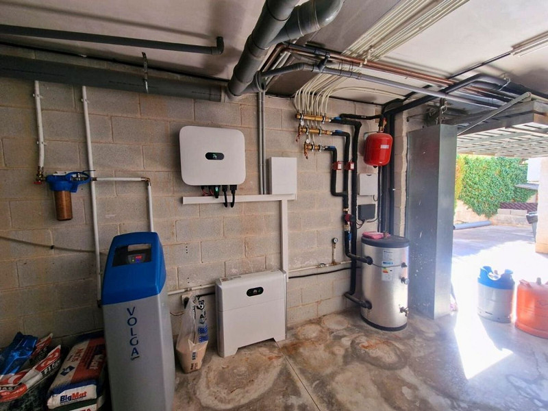 Fully Renovated Single-Level Detached Villa, Energy Self-Sufficient and with Sea Views in Valparaíso, Cunit. Photo:  56