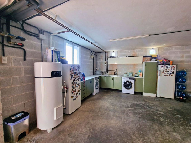 Fully Renovated Single-Level Detached Villa, Energy Self-Sufficient and with Sea Views in Valparaíso, Cunit. Photo:  57