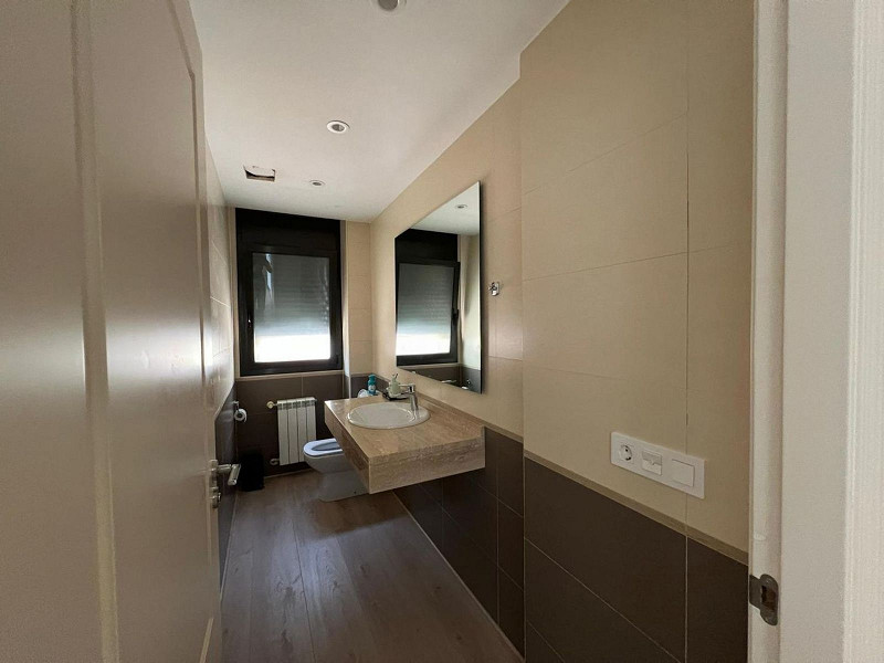 Современный дом с видом на море в Сант-Фелиу-де-Гишольс, Коста-Брава. Фото:  19