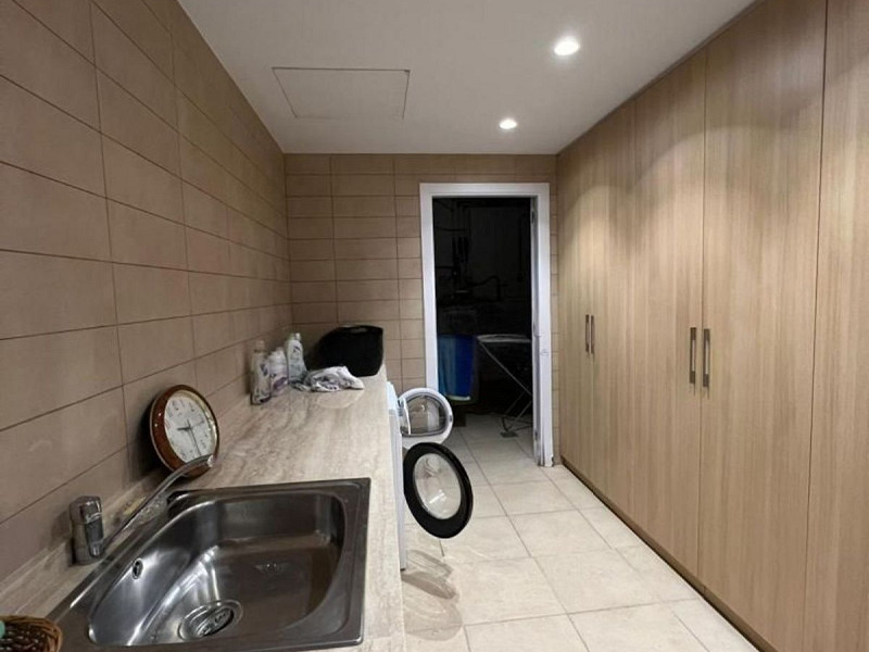 Современный дом с видом на море в Сант-Фелиу-де-Гишольс, Коста-Брава. Фото:  31