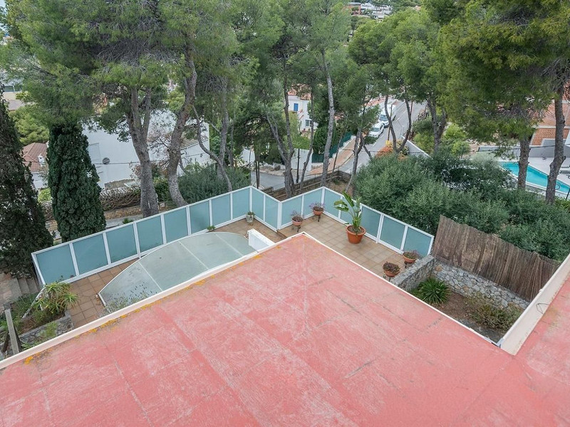 Exclusive villa with sea views and pool in Bellamar, Castelldefels. Photo:  5