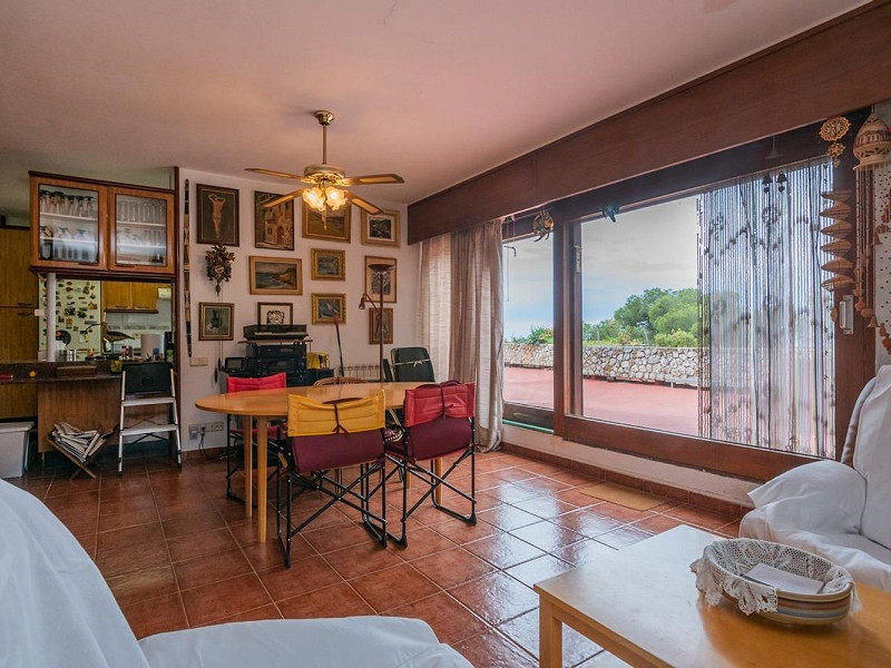 Exclusive villa with sea views and pool in Bellamar, Castelldefels. Photo:  22