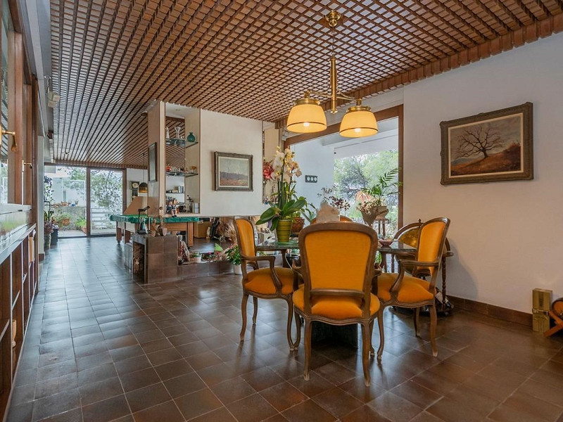 Exclusive villa with sea views and pool in Bellamar, Castelldefels. Photo:  26