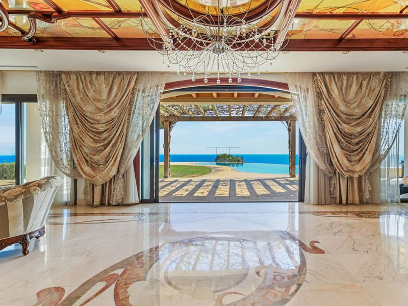 Luxury villa with sea views in Punta Brava, Sant Feliu de Guíxols. Photo:  9