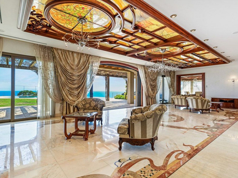 Luxury villa with sea views in Punta Brava, Sant Feliu de Guíxols. Photo:  11