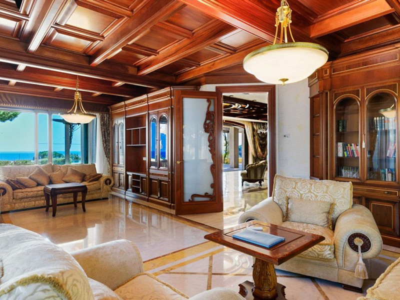 Luxury villa with sea views in Punta Brava, Sant Feliu de Guíxols. Photo:  12