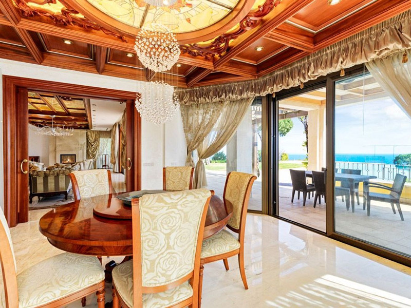 Luxury villa with sea views in Punta Brava, Sant Feliu de Guíxols. Photo:  13