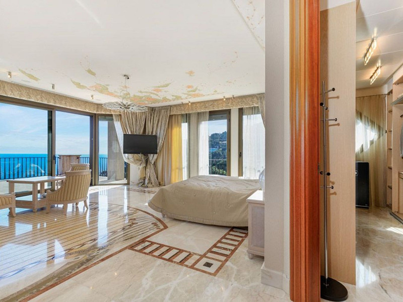 Luxury villa with sea views in Punta Brava, Sant Feliu de Guíxols. Photo:  25