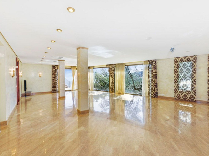 Luxury villa with sea views in Punta Brava, Sant Feliu de Guíxols. Photo:  32