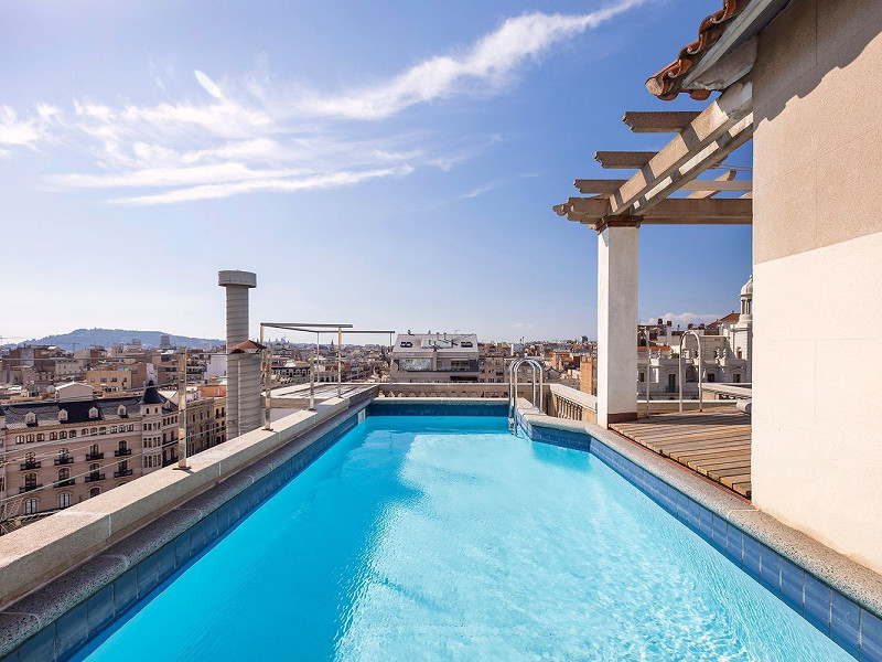 Unique Penthouse with Panoramic Terraces in Eixample, Barcelona. Photo:  2