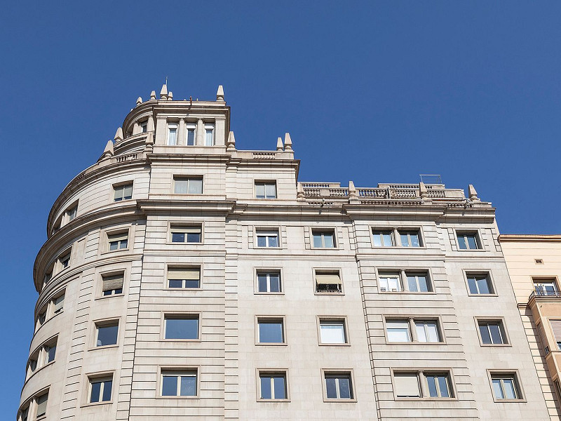 Unique Penthouse with Panoramic Terraces in Eixample, Barcelona. Photo:  53
