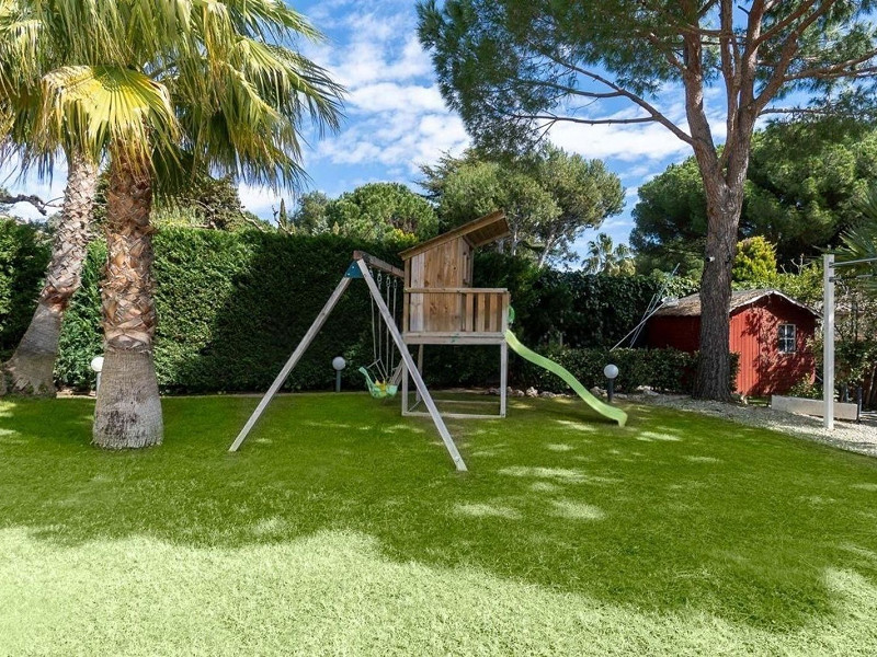 Luxury villa with open sea views in La Gavina, S’Agaró, Costa Brava. Photo:  13