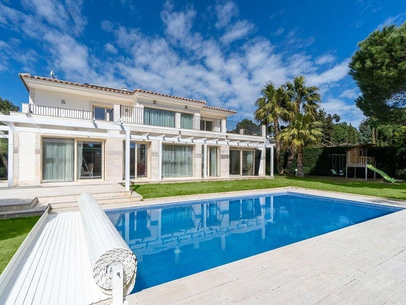Luxury villa with open sea views in La Gavina, S’Agaró, Costa Brava. Photo:  15