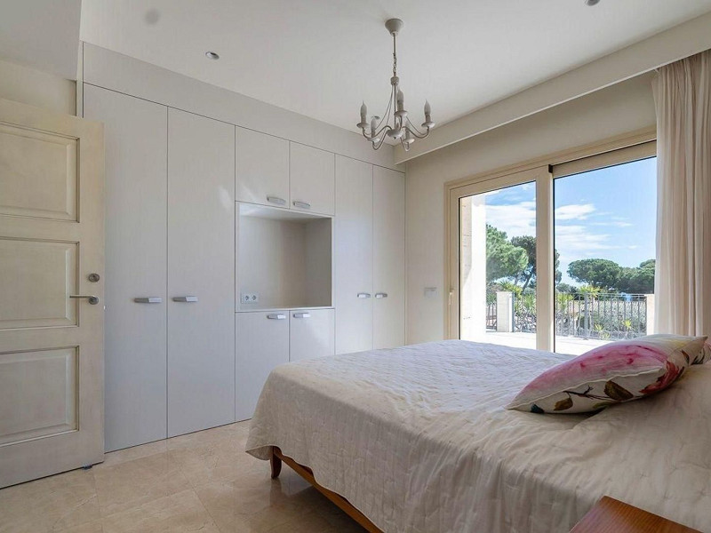 Luxury villa with open sea views in La Gavina, S’Agaró, Costa Brava. Photo:  58