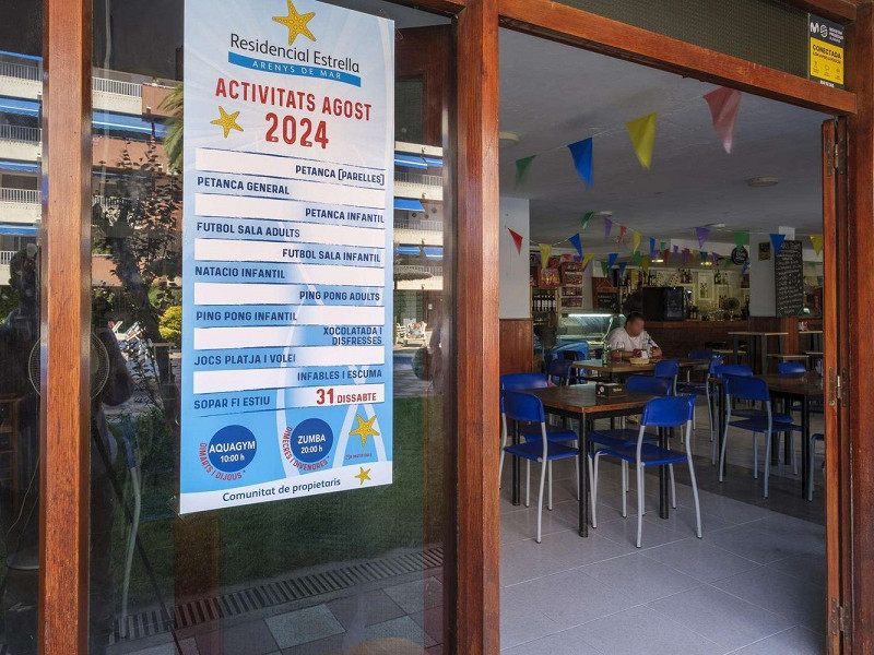 Bright Seafront Apartment in Arenys de Mar, Costa Maresme. Photo:  29