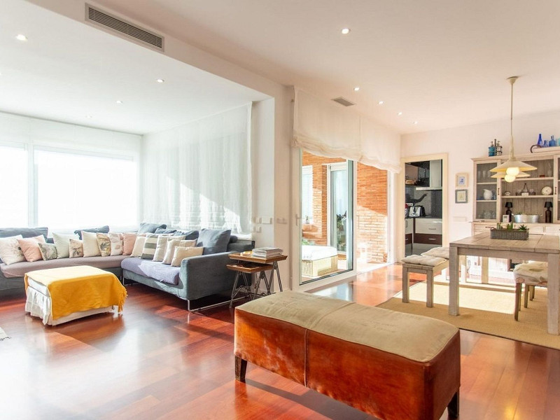 Luxury Single-Storey Home with Pool in Sant Vicenc de Montalt, Barcelona. Photo:  17