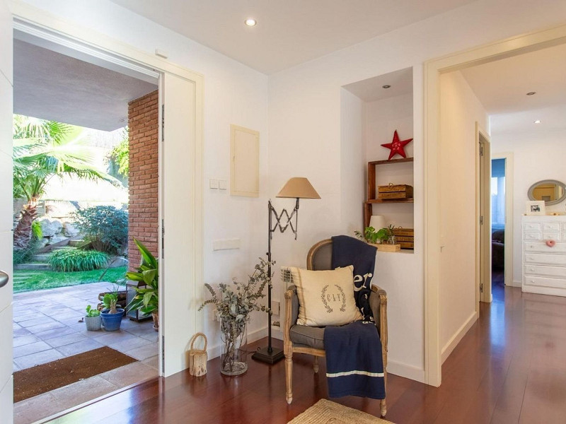 Luxury Single-Storey Home with Pool in Sant Vicenc de Montalt, Barcelona. Photo:  20