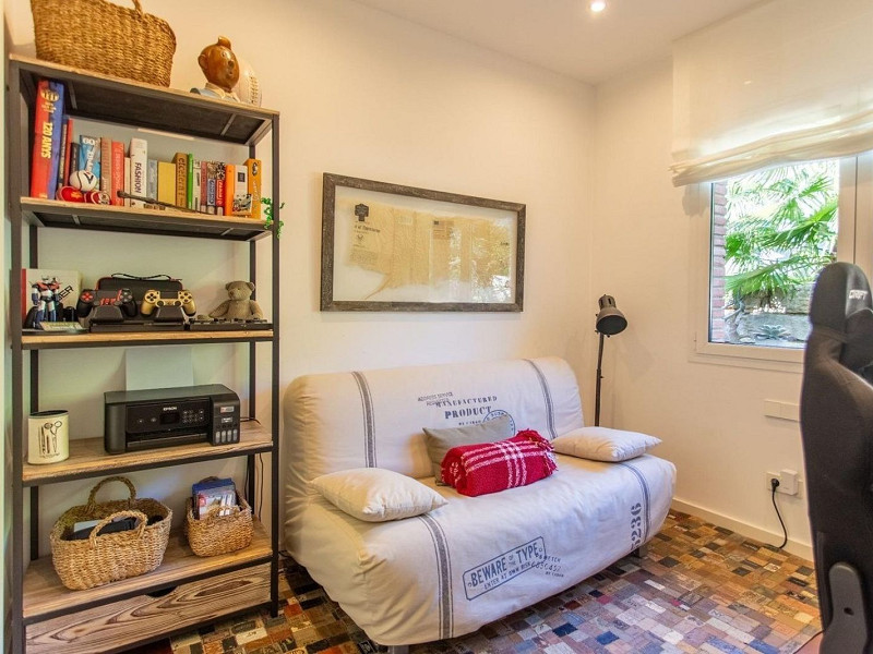 Luxury Single-Storey Home with Pool in Sant Vicenc de Montalt, Barcelona. Photo:  39