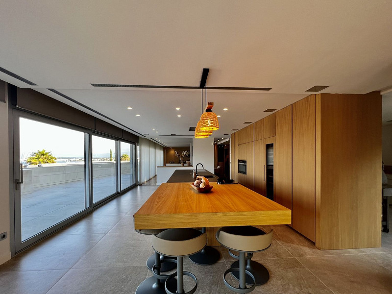 Luxury villa with panoramic views in Roses, Costa Brava. Photo:  11