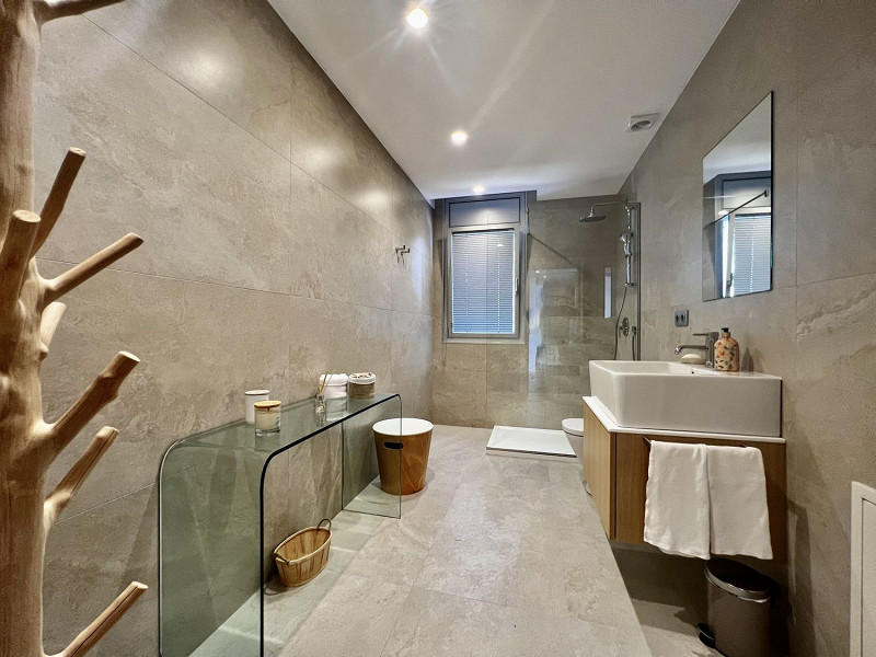 Luxury villa with panoramic views in Roses, Costa Brava. Photo:  18