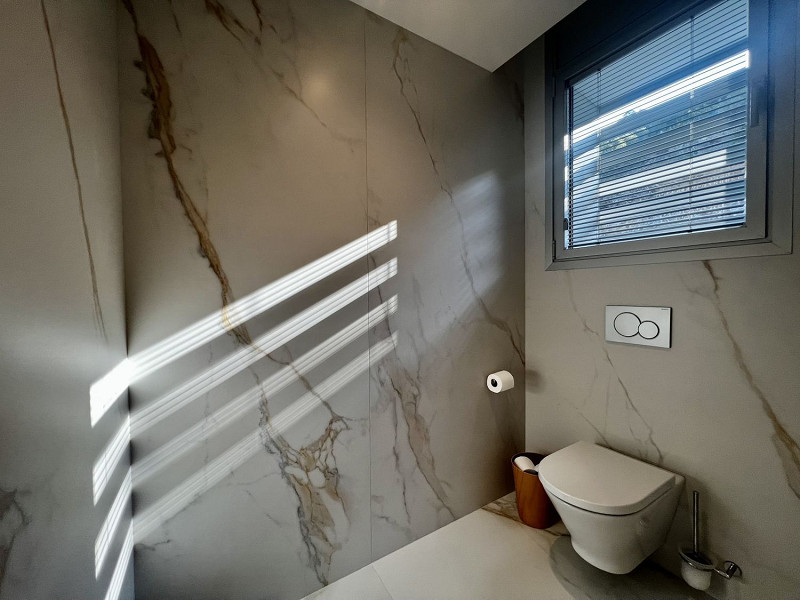 Luxury villa with panoramic views in Roses, Costa Brava. Photo:  21