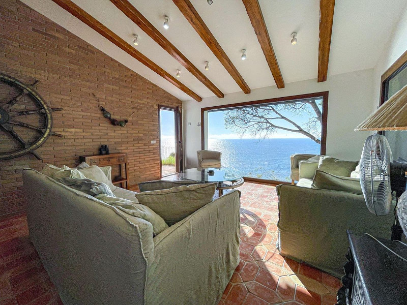 Mediterranean villa with direct beach access in Sant Antoni de Calonge, Costa Brava. Photo:  6