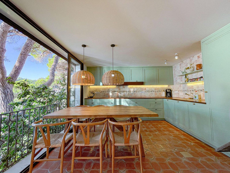 Mediterranean villa with direct beach access in Sant Antoni de Calonge, Costa Brava. Photo:  8