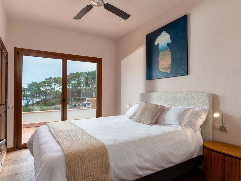 Sea-view Villa in Sa Riera, Begur – Costa Brava. Photo:  15