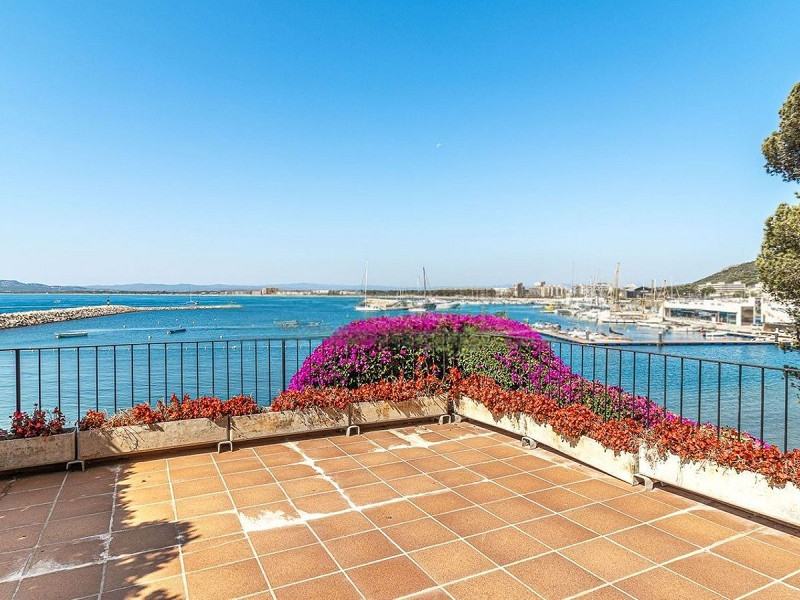 House with Panoramic Sea Views in L’Estartit, Costa Brava. Photo:  9