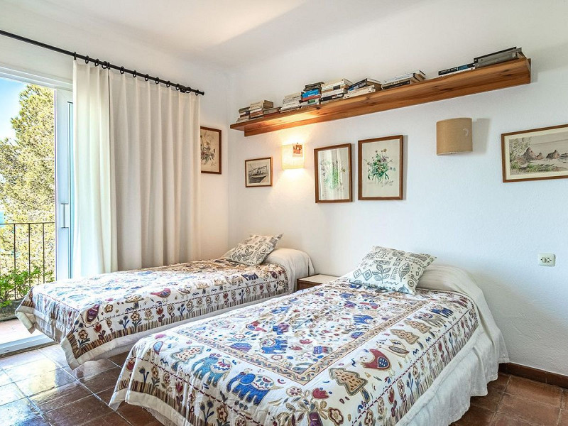 House with Panoramic Sea Views in L’Estartit, Costa Brava. Photo:  15
