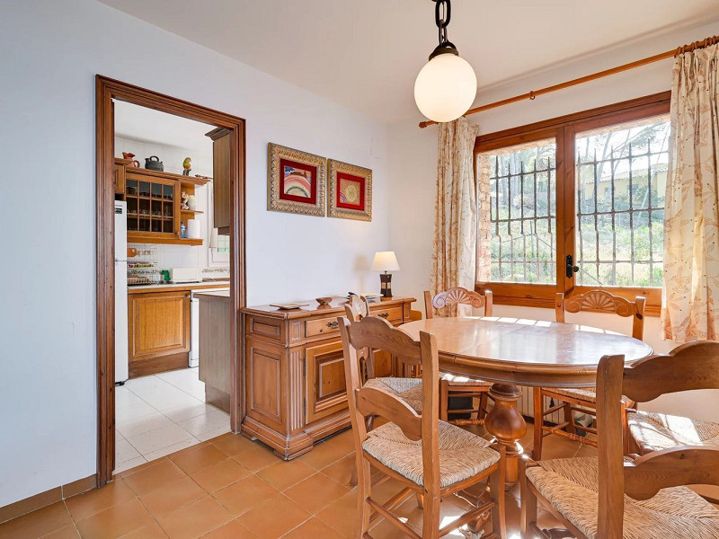 Exclusive Mediterranean Villa with Sea Views – Begur, Costa Brava. Photo:  34