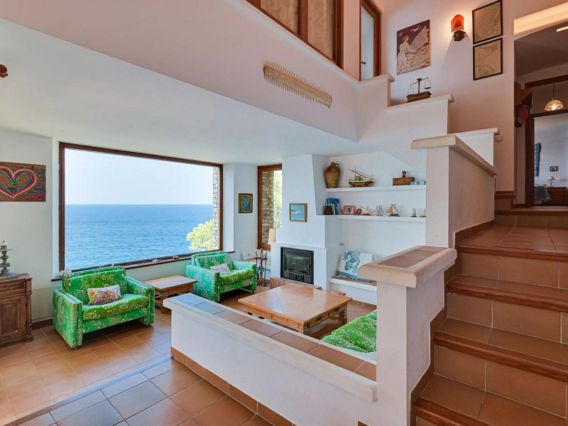 Exclusive Mediterranean Villa with Sea Views – Begur, Costa Brava. Photo:  37