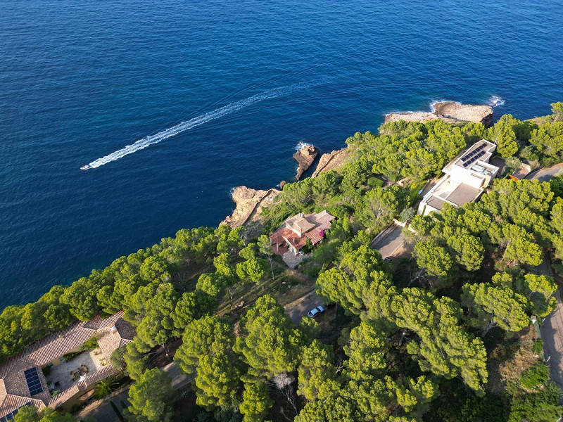 Exclusive Mediterranean Villa with Sea Views – Begur, Costa Brava. Photo:  61