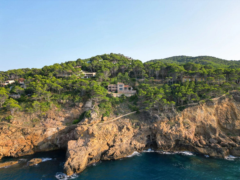Exclusive Mediterranean Villa with Sea Views – Begur, Costa Brava. Photo:  62