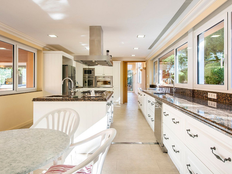 Mediterranean Villa with Pool and Sea Views – Aiguablava / Begur. Photo:  30