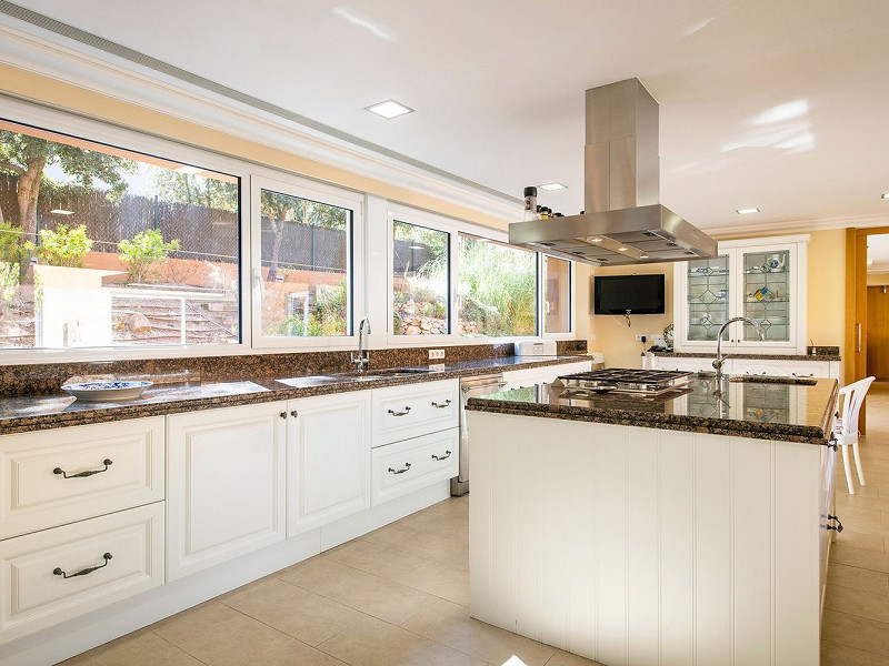 Mediterranean Villa with Pool and Sea Views – Aiguablava / Begur. Photo:  31