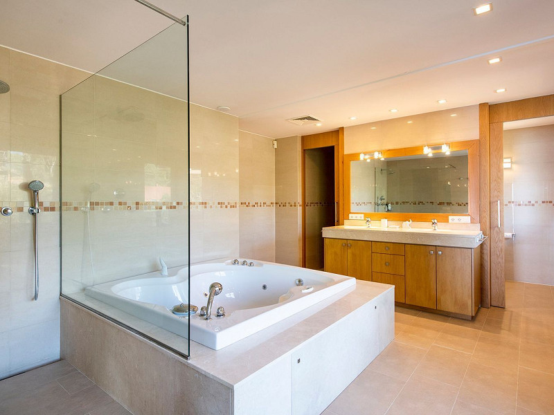 Mediterranean Villa with Pool and Sea Views – Aiguablava / Begur. Photo:  36