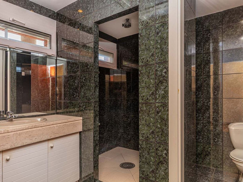 Spectacular three-level sea-view home in Cala Sant Francesc, Blanes. Photo:  11