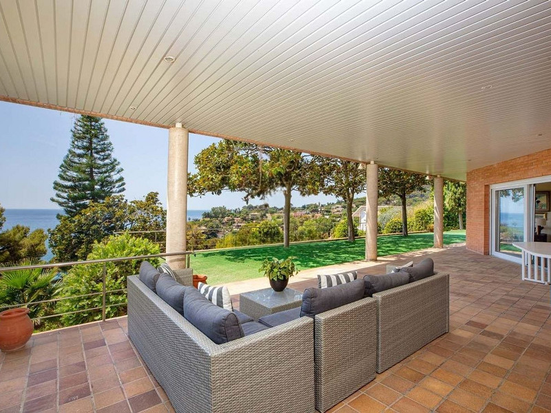 Spectacular three-level sea-view home in Cala Sant Francesc, Blanes. Photo:  15