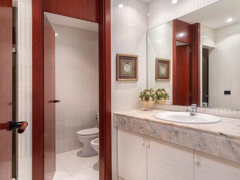 Spectacular three-level sea-view home in Cala Sant Francesc, Blanes. Photo:  18